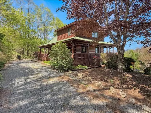 564 Nettles Rdg, Banner Elk, NC 28604