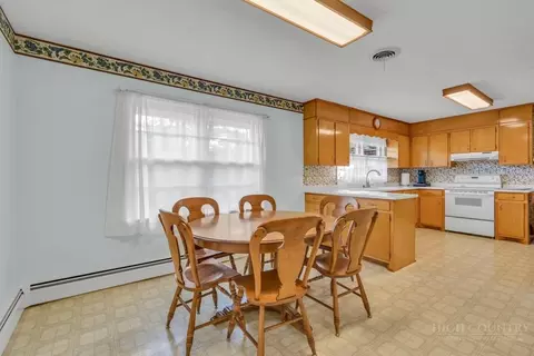 Dining - 266 Morningside Dr, Boone, NC 28607 photo 2 of 2