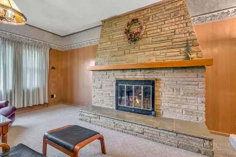 Living - 266 Morningside Dr, Boone, NC 28607 photo 2 of 5