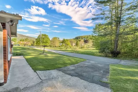 Exterior - 266 Morningside Dr, Boone, NC 28607 photo 2 of 6