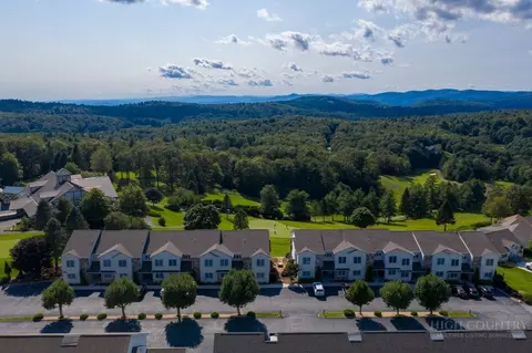 57 Club Villa Dr #104, Roaring Gap, NC 28668