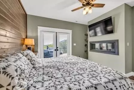 Bedroom - 70 Paynes Ct, Roaring Gap, NC 28668 photo 1 of 3