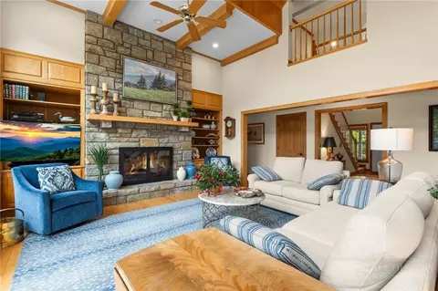 Living - 167 Glendale Dr, Boone, NC 28607 photo 2 of 5