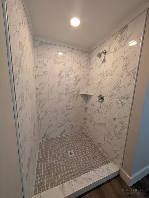 Bath - 68 Estep St, Sparta, NC 28675 photo 4 of 4