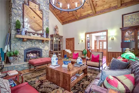 Living - 161 Cobblestone Bridge Ln, Banner Elk, NC 28604 photo 5 of 6