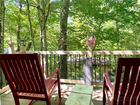 Exterior - 175 Ash Loop, Newland, NC 28657 photo 8 of 14