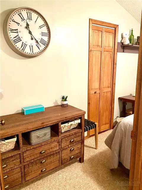 Bedroom - 175 Ash Loop, Newland, NC 28657 photo 1 of 4