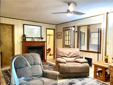 Living - 175 Ash Loop, Newland, NC 28657 photo 1 of 3