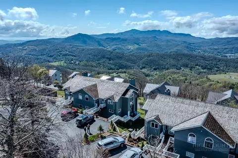 510 Elderberry Ridge Rd #B3, Beech Mountain, NC 28604