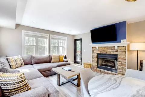 190 Still Lake Dr #321, Boone, NC 28607