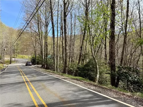 308 Overbrook Trl, Beech Mountain, NC 28604 photo 2