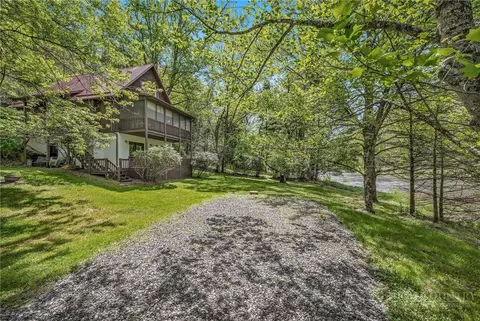 1361 River Front Dr, Jefferson, NC 28640