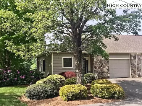 178 Fairway View Pl #B4, Jefferson, NC 28644