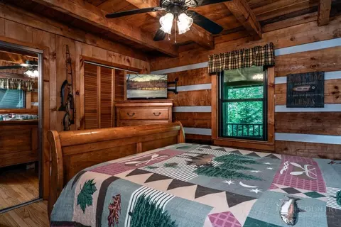 Bedroom - 110 Forest Run, Sugar Mountain, NC 28604 photo 2 of 9