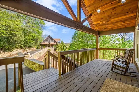 371 Green Hill Woods, Blowing Rock, NC 28605