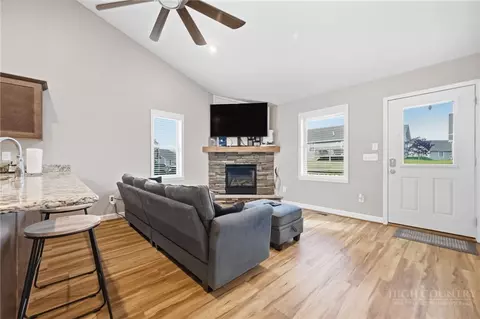 Other - 463 Townhomes Pl #21, Boone, NC 28607 photo 5 of 7