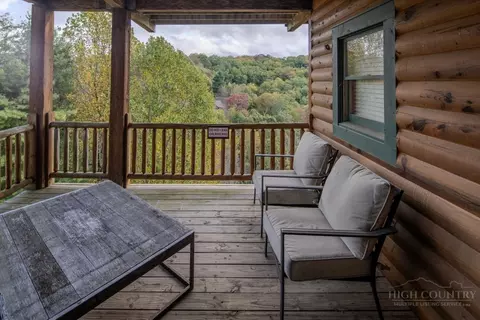 Exterior - 989 Scenic Dr, Vilas, NC 28692 photo 6 of 7