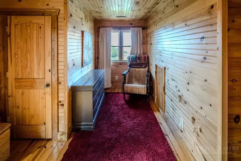 Entry Way - 989 Scenic Dr, Vilas, NC 28692 photo 3 of 3