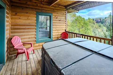 Exterior - 989 Scenic Dr, Vilas, NC 28692 photo 5 of 7