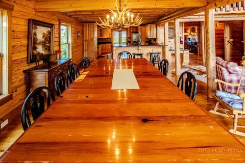 Dining - 989 Scenic Dr, Vilas, NC 28692 photo 2 of 3