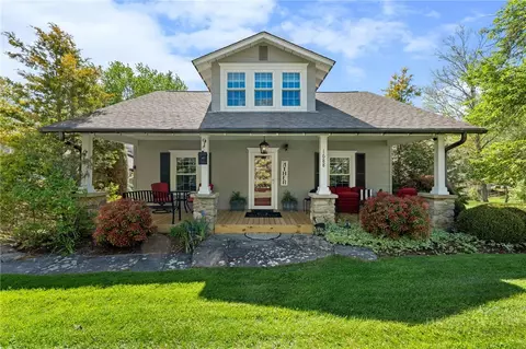 1688 Sunset Dr, Blowing Rock, NC 28605