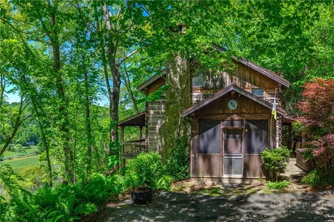 Exterior - 826 River Ridge Rd, Boone, NC 28607 photo 4 of 19