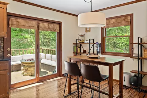 Dining - 280 Moss Hill Rd, Boone, NC 28607 photo 1 of 3