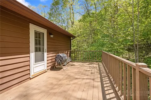 Exterior - 280 Moss Hill Rd, Boone, NC 28607 photo 6 of 7