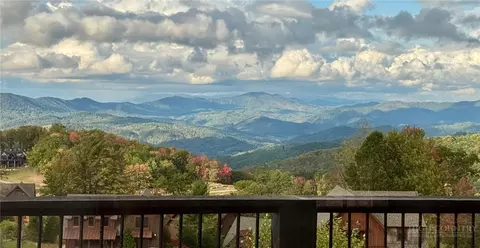 39 Cabernet Ct, Banner Elk, NC 28604