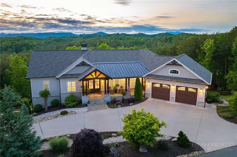 1506 High Valley Way, Lenoir, NC 28645
