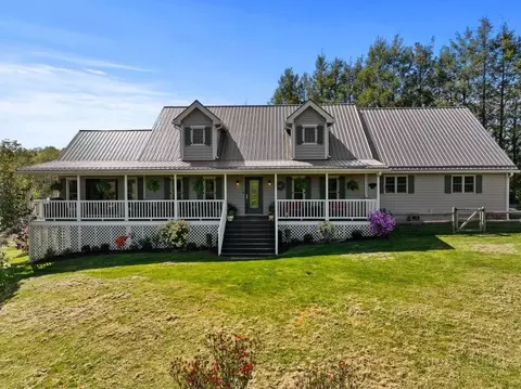 121 Shady Oaks Ln, Newland, NC 28657