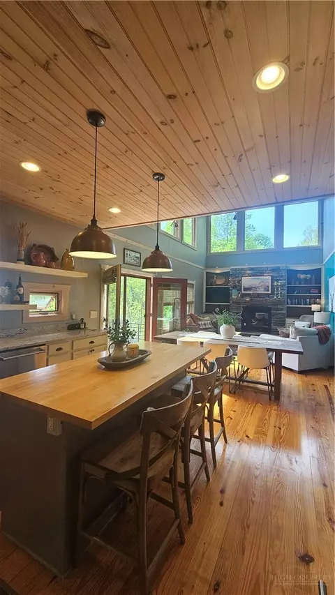 Kitchen - 692 Great Sky Dr, Todd, NC 28684 photo 5 of 5