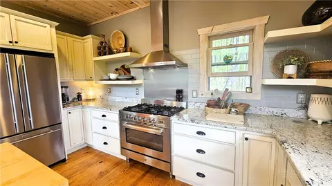 Kitchen - 692 Great Sky Dr, Todd, NC 28684 photo 2 of 5