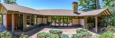 501 Green Hill Rd, Blowing Rock, NC 28605