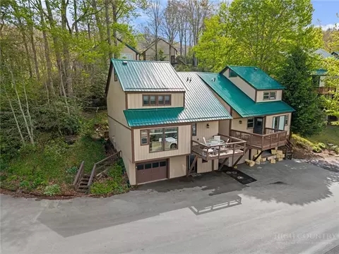 1317 Sugar Mountain Dr #M-54, Sugar Mountain, NC 28604