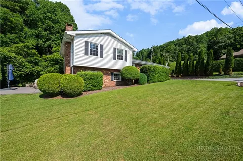 112 Chandy St, Boone, NC 28607
