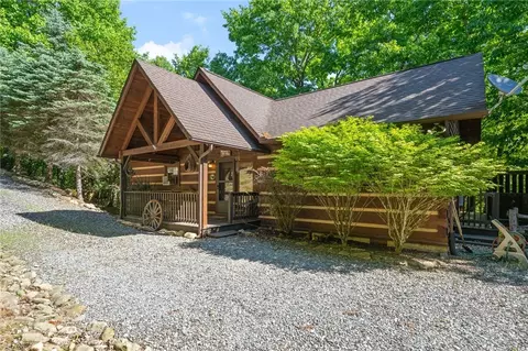 349 Wildcat Estates Dr, Deep Gap, NC 28618