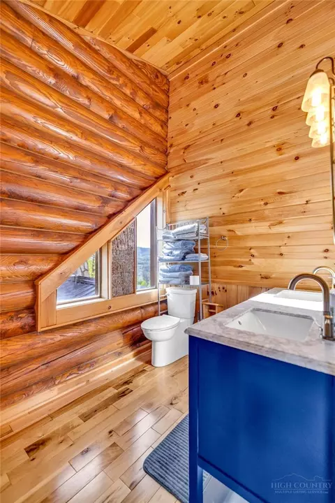 Bath - 5939 Big Laurel Rd, Creston, NC 28615 photo 5 of 6
