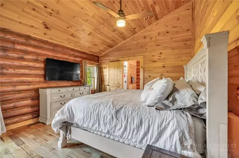 Bedroom - 5939 Big Laurel Rd, Creston, NC 28615 photo 4 of 6