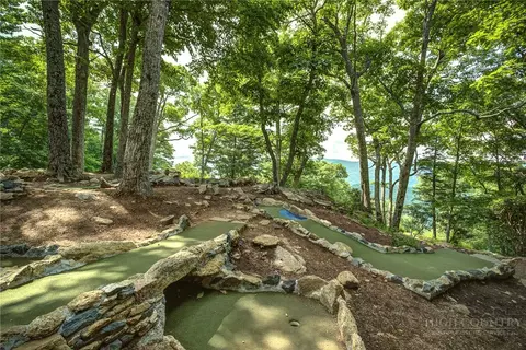 88 Lands End Trl, Beech Mountain, NC 28604 photo 21