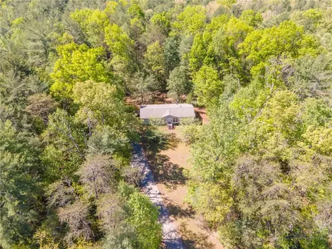 5793 Piedmont Rd, Morganton, NC 28655