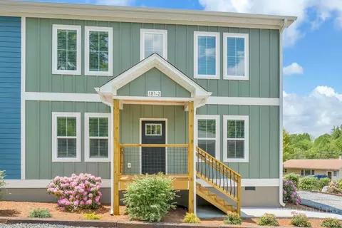 181 Circle Dr #2, Vilas, NC 28692