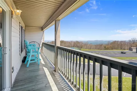 301 Pinnacle Inn Rd #3310, Beech Mountain, NC 28604