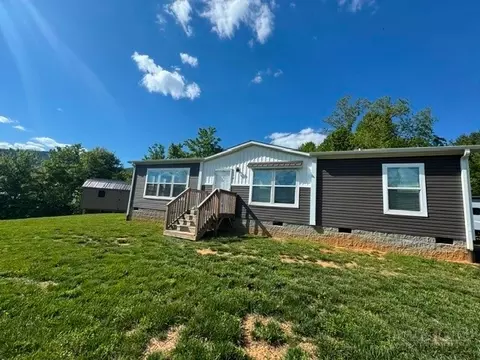 179 Wallace Ln, Jefferson, NC 28640