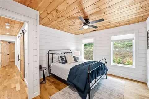 Bedroom - 355 Cascade Ln, Todd, NC 28684 photo 4 of 8