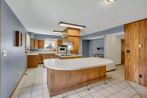 Kitchen - 1065 Ravens Ridge Cir, Boone, NC 28607 photo 2 of 4