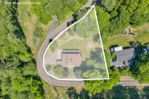 View/Area - 1065 Ravens Ridge Cir, Boone, NC 28607 photo 1 of 3