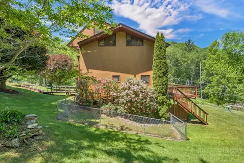 Exterior - 1065 Ravens Ridge Cir, Boone, NC 28607 photo 3 of 11
