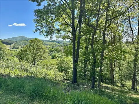 tbd Morning Mist Ln, Jefferson, NC 28640