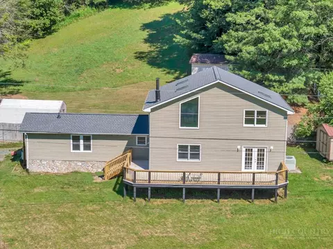 204 Deep Gap Estates Rd, Fleetwood, NC 28626